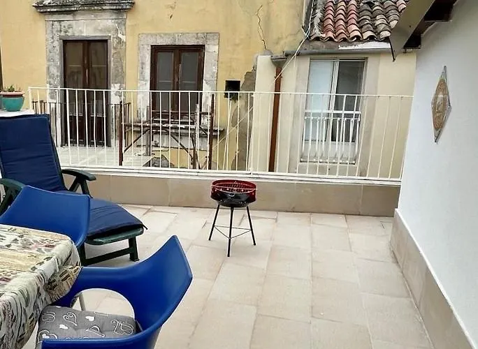 Casa Con Terrazza In Ortigia Appartement Syracuse