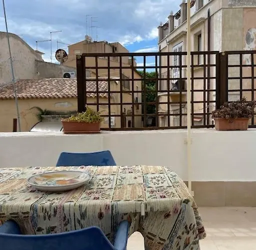 Casa Con Terrazza In Ortigia Appartement Syracuse