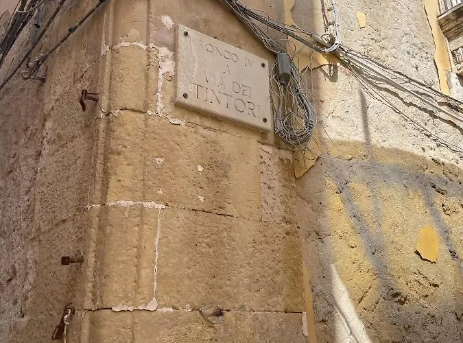 Casa Con Terrazza In Ortigia